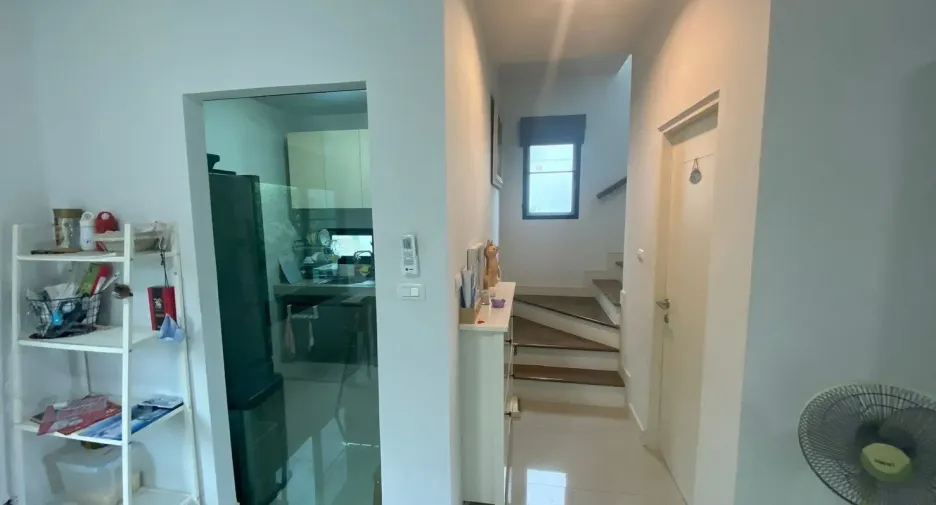 Haus zur Miete mit 3 Zimmer in Bang Sao Thong, Samut Prakan