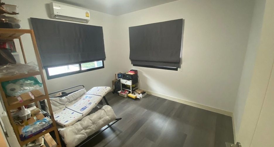 Haus zur Miete mit 3 Zimmer in Bang Sao Thong, Samut Prakan