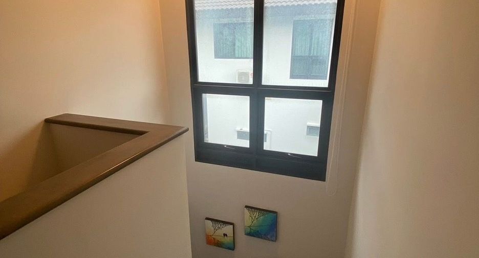 Haus zur Miete mit 3 Zimmer in Bang Sao Thong, Samut Prakan