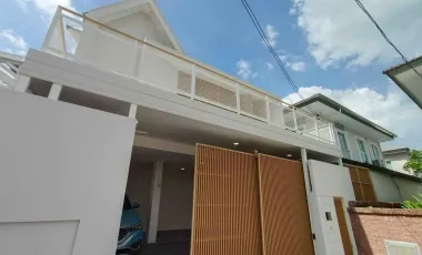 For rent 5 bedrooms house in Sai Mai, Bangkok