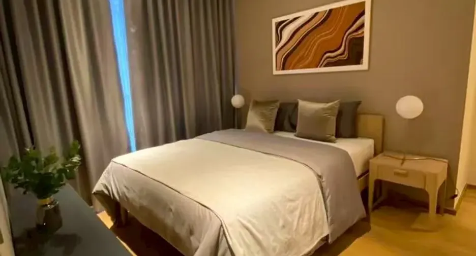 For rent 2 bedrooms condo in Khlong Toei, Bangkok