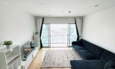 Condo en alquiler de 2 habitaciones en Bang Rak, Bangkok