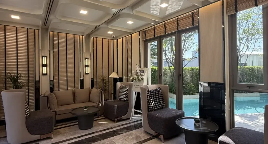 For rent 3 bedrooms townhouse in Mueang Samut Prakan, Samut Prakan