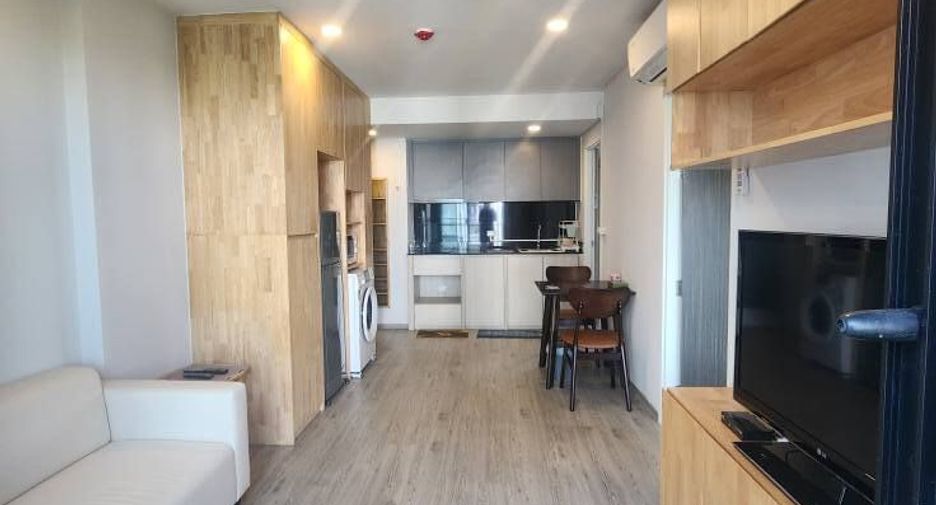 For rent 2 bedrooms condo in Bang Na, Bangkok