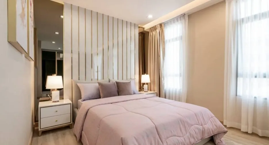For rent 3 bedrooms townhouse in Lat Phrao, Bangkok