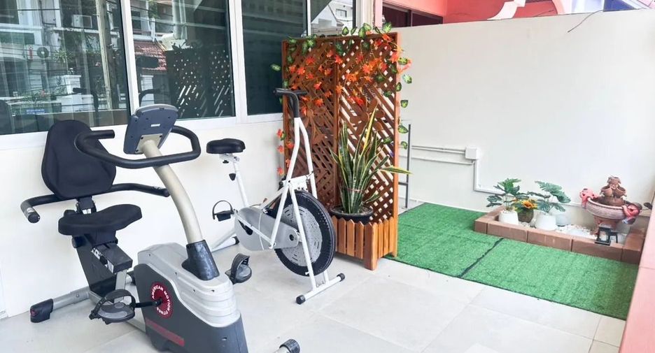 Hotel zur Miete mit 7 Zimmer in Prawet, Bangkok
