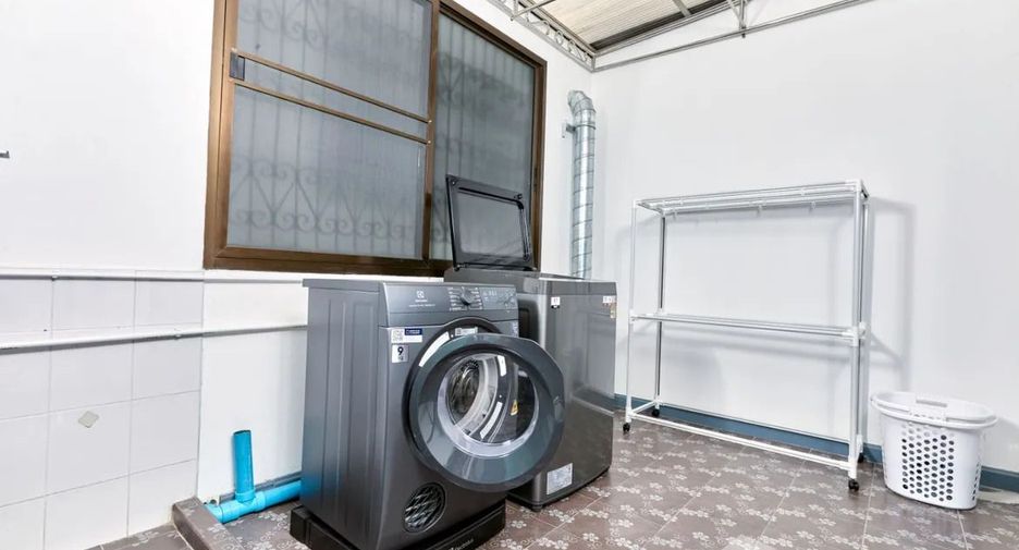 Hotel zur Miete mit 7 Zimmer in Prawet, Bangkok