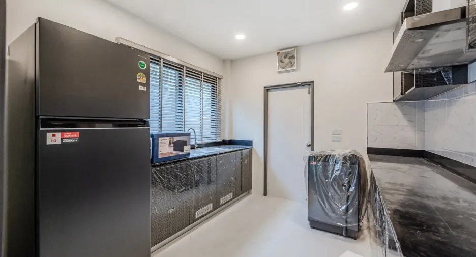 Haus zur Miete mit 4 Zimmer in Bang Phli, Samut Prakan