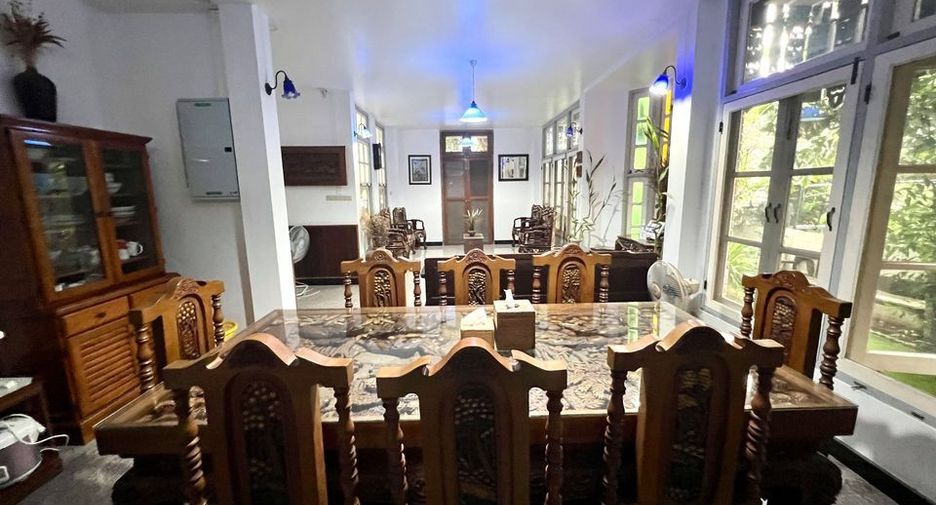 For rent 3 bedrooms house in Bang Na, Bangkok
