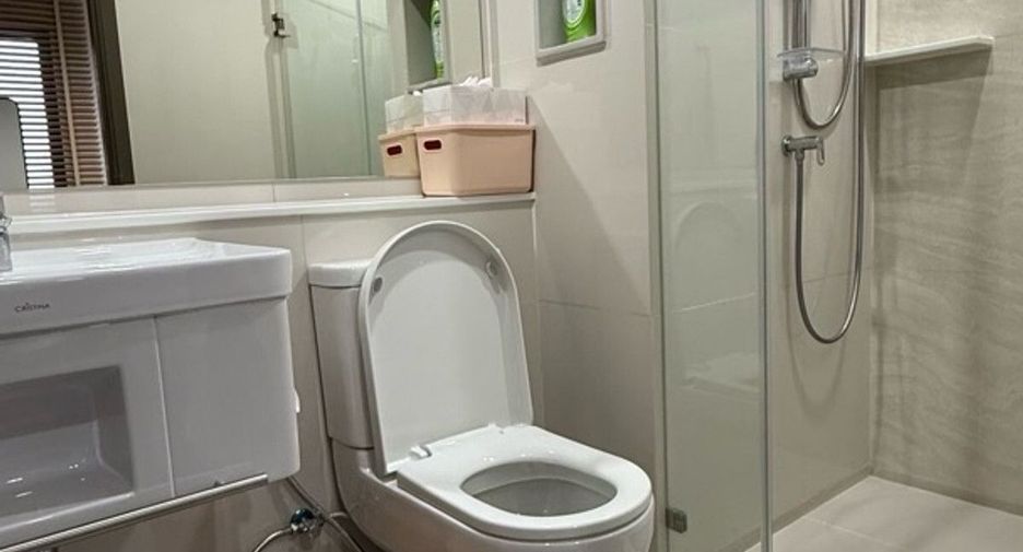 For rent 2 bedrooms condo in Chatuchak, Bangkok