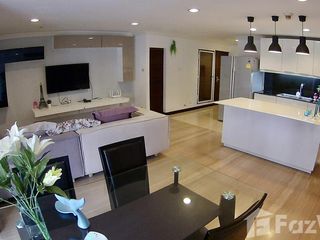 ให้เช่า 3 ห้องนอน คอนโด ใน วัฒนา, กรุงเทพฯ