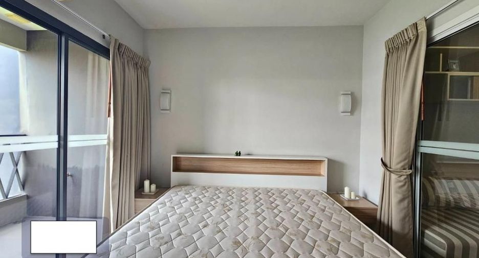 À louer 1 chambre condo à Phra Khanong, Bangkok