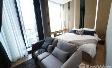 À louer studio condo à Bang Rak, Bangkok