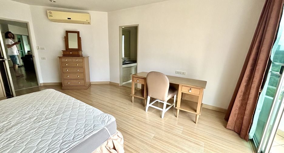 Apartment zur Miete mit 2 Zimmer in Khlong Toei, Bangkok