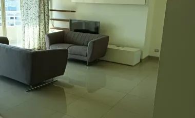Condo en alquiler de 3 habitaciones en Bang Kho Laem, Bangkok