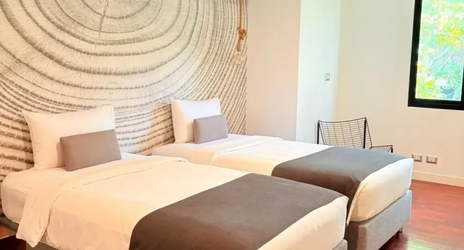 For rent 3 bedrooms apartment in Pathum Wan, Bangkok