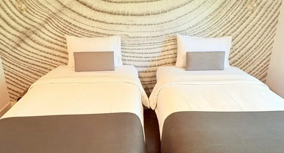 For rent 3 bedrooms apartment in Pathum Wan, Bangkok