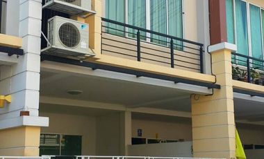 For rent 3 bedrooms townhouse in Min Buri, Bangkok