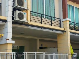 For rent 3 ベッドルーム townhouse in Min Buri, Bangkok