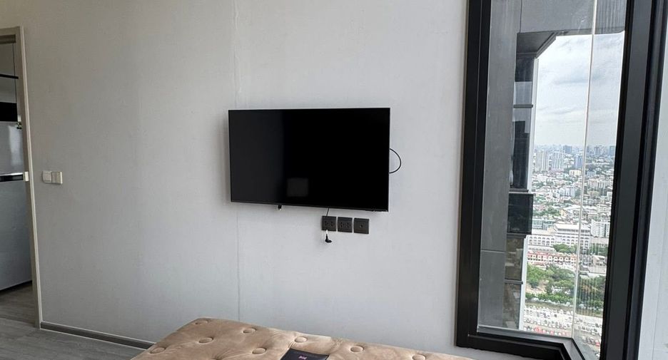 For rent 1 bed condo in Phra Khanong, Bangkok