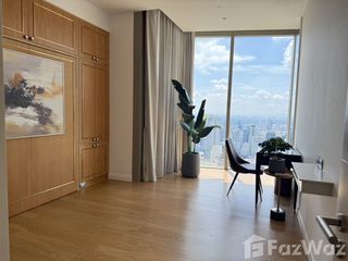For rent 3 bedrooms condo in Khlong San, Bangkok