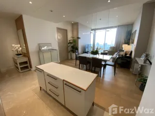 For rent 3 bedrooms condo in Khlong San, Bangkok