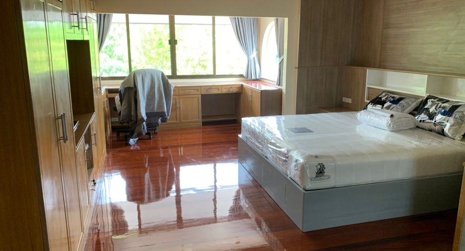 Haus zur Miete mit 4 Zimmer in Suan Luang, Bangkok