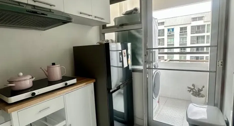 For rent 1 bed condo in Khlong Toei, Bangkok
