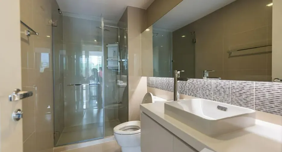 For rent 1 bed condo in Sathon, Bangkok