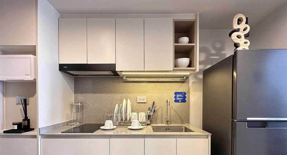 For rent 1 bed condo in Watthana, Bangkok