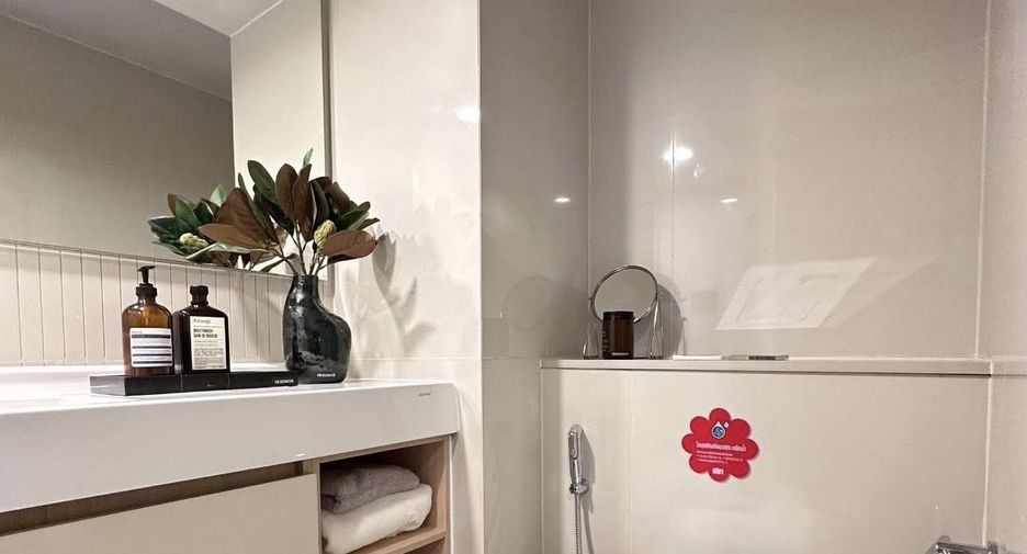 Wohnung zur Miete mit 1 Zimmer in Watthana, Bangkok