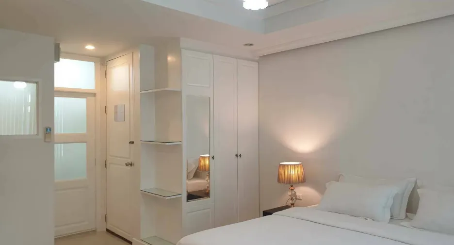 For rent 24 ベッドルーム hotel in Huai Khwang, Bangkok