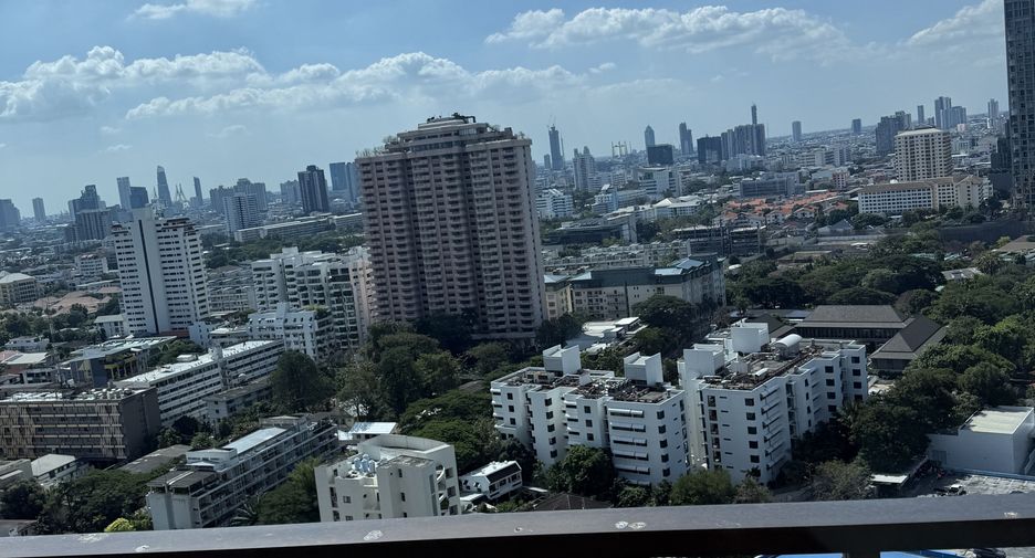 For rent 1 bed condo in Sathon, Bangkok