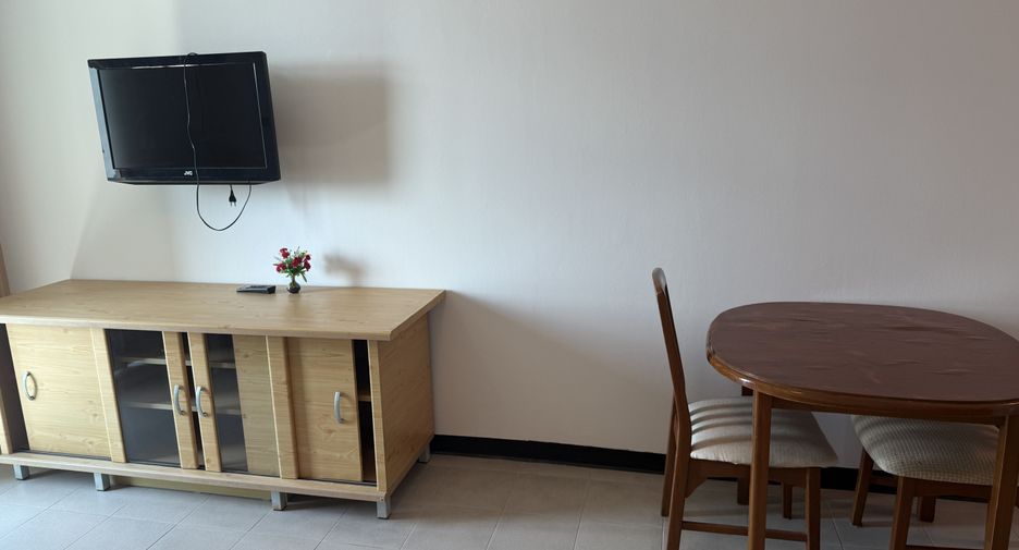 For rent 1 bed condo in Sathon, Bangkok