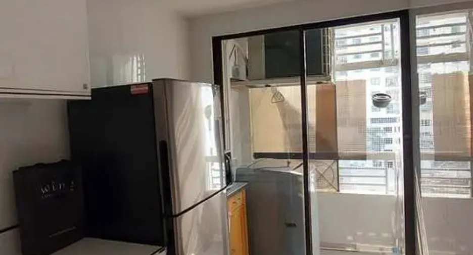 For rent 2 bedrooms condo in Sathon, Bangkok