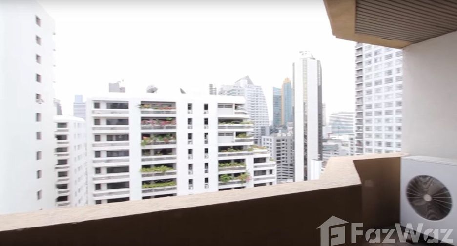 À louer 4 chambres appartement à Watthana, Bangkok