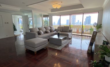 Wohnung zur Miete mit 4 Zimmer in Watthana, Bangkok
