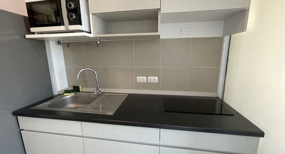 For rent studio condo in Thon Buri, Bangkok