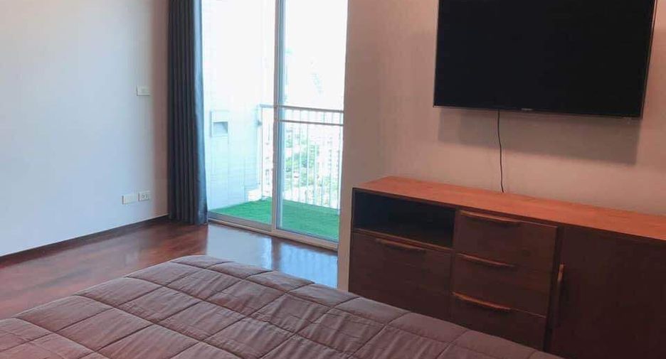 À louer 2 chambres condo à Watthana, Bangkok