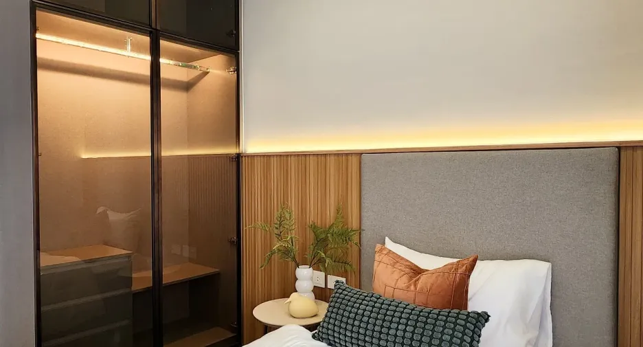 For rent 2 bedrooms condo in Watthana, Bangkok