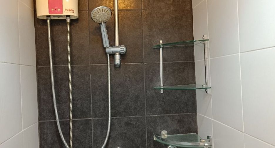 For rent 2 bedrooms condo in Ratchathewi, Bangkok