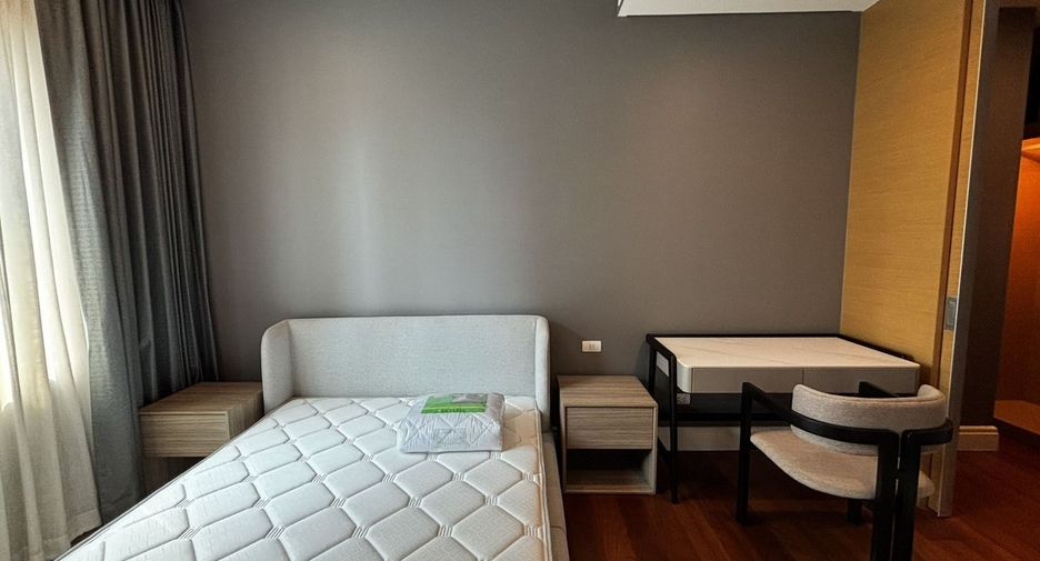 For rent 2 ベッドルーム condo in Khlong Toei, Bangkok