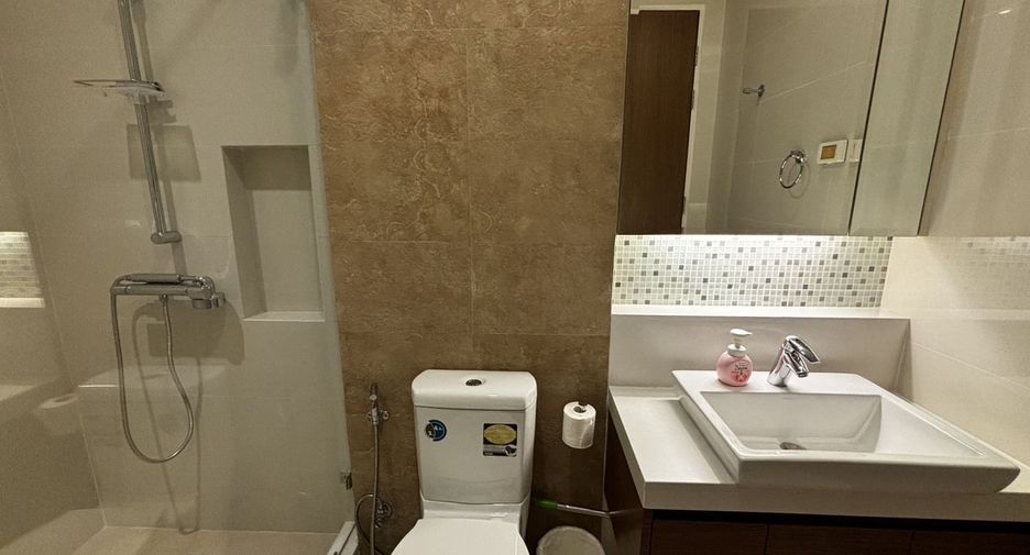 For rent 2 ベッドルーム condo in Khlong Toei, Bangkok
