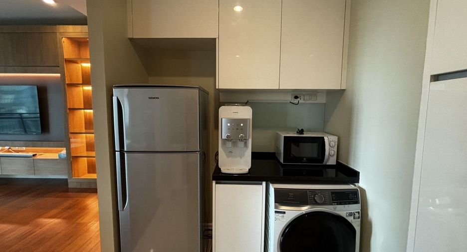 For rent 2 ベッドルーム condo in Khlong Toei, Bangkok