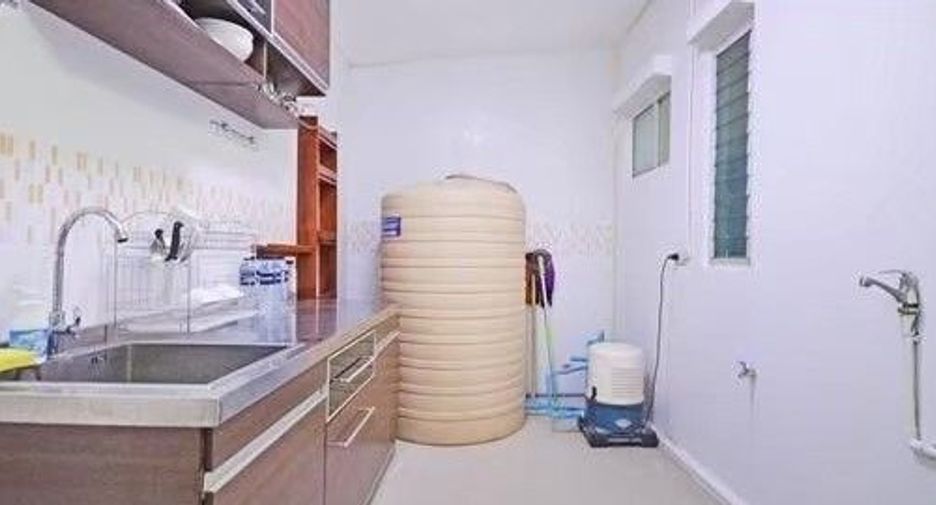 Аренда 3 спальни таунхаус в Суан Луанг, Бангкок
