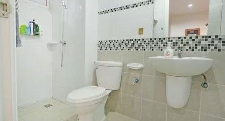 Аренда 3 спальни таунхаус в Суан Луанг, Бангкок