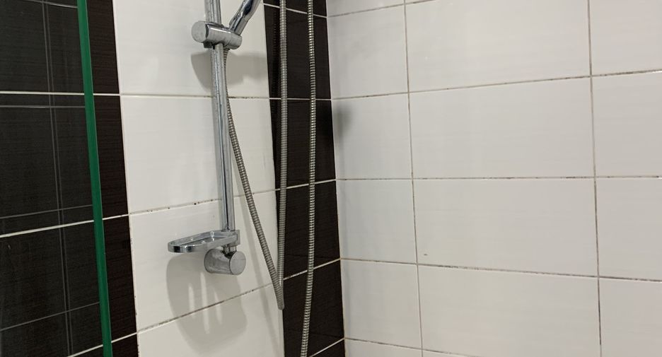 For rent 2 bedrooms condo in Mueang Samut Prakan, Samut Prakan