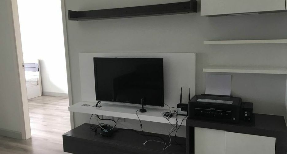 For rent 1 bed condo in Sathon, Bangkok