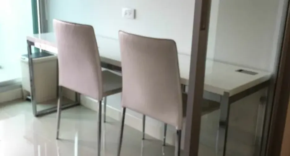 For rent 1 bed condo in Sathon, Bangkok