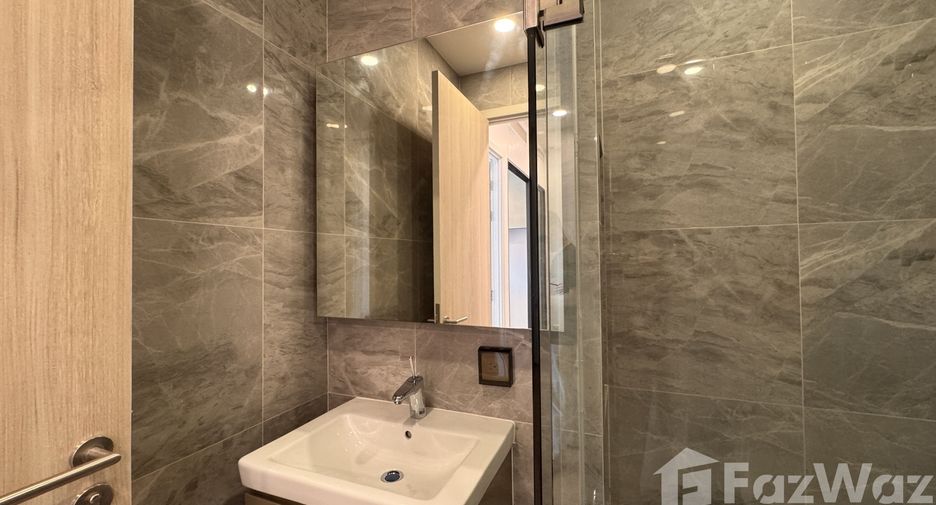 For rent 1 bed condo in Pathum Wan, Bangkok